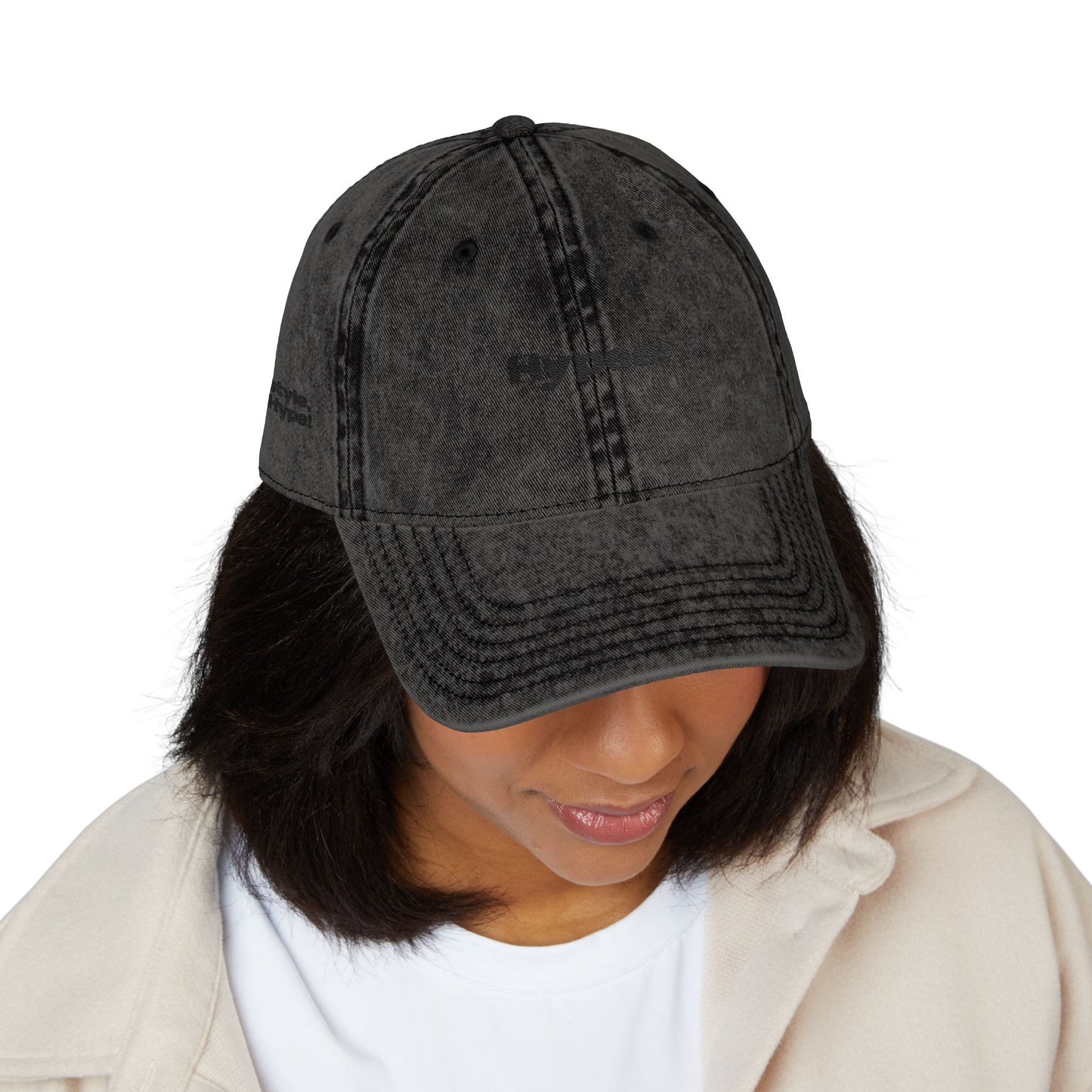 Vintage Embroidered Cap - Casual Style, Unisex, Gift for Friends, Everyday Wear, Trendy Accessory